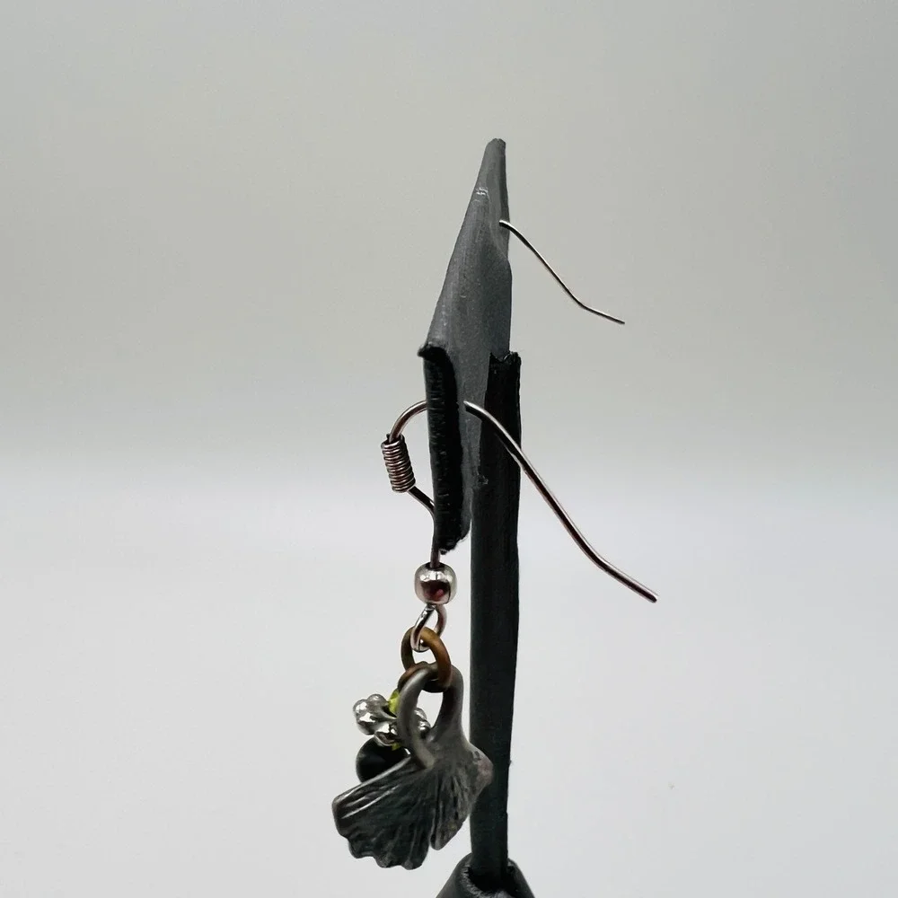 Vintage Silver Tone Ginkgo Leaf Dangle Earrings with Green Black Beads Boho